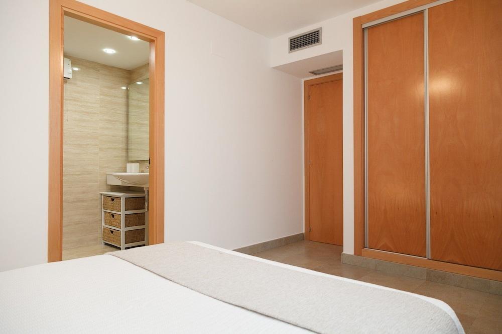 Uhc Mar Augusta Family Complex Apartment Cambrils Exterior photo