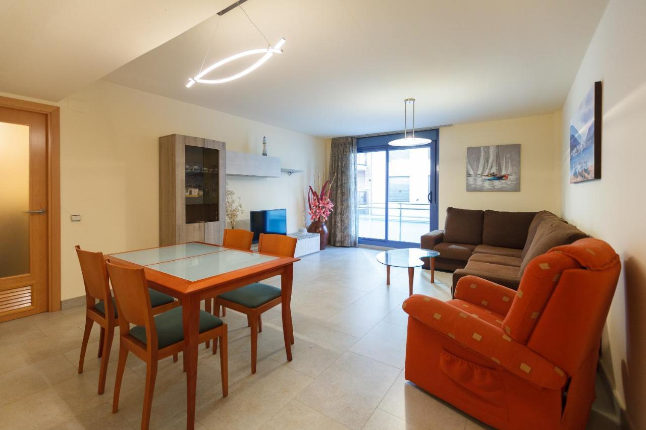 Uhc Mar Augusta Family Complex Apartment Cambrils Exterior photo