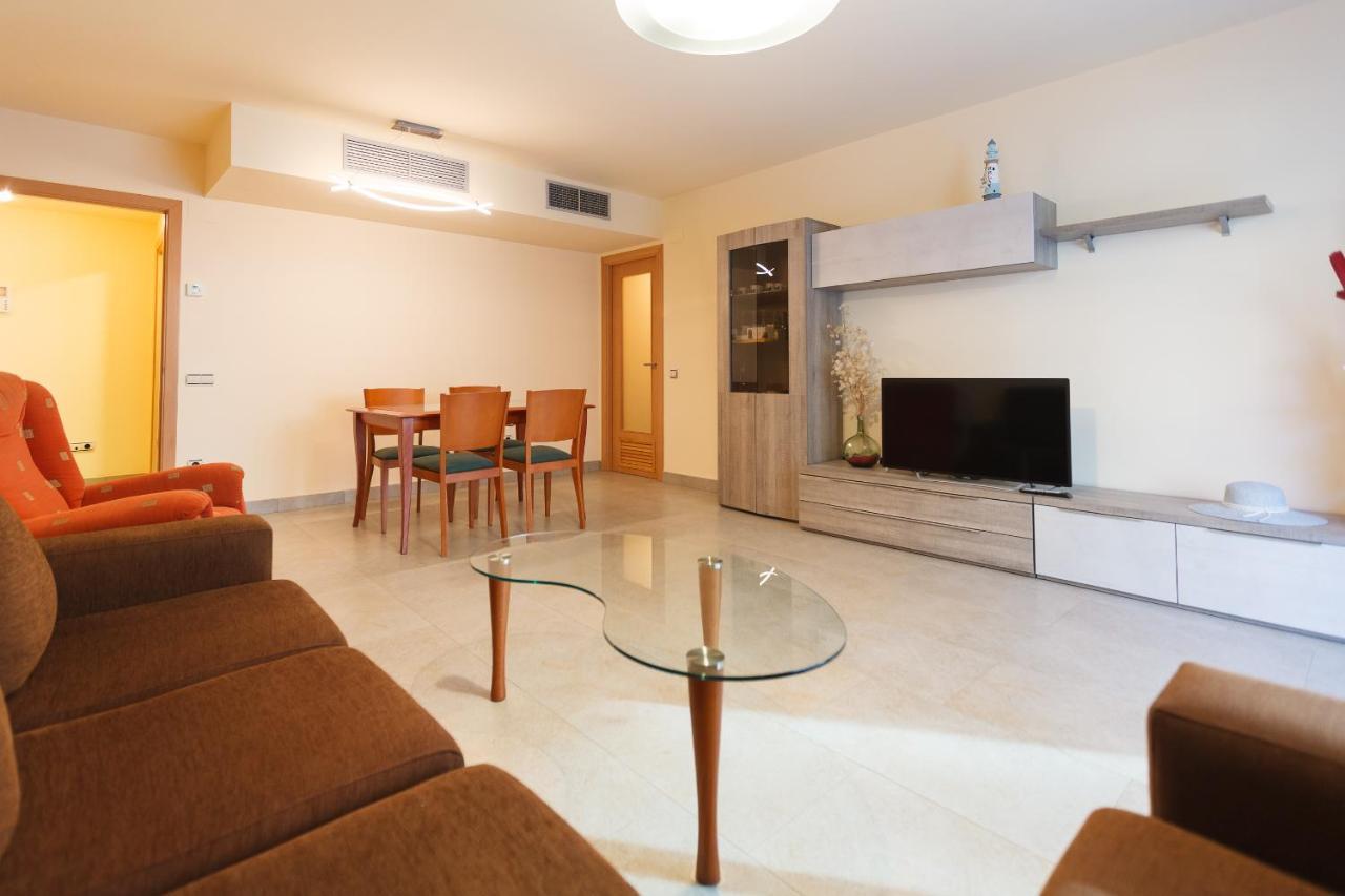 Uhc Mar Augusta Family Complex Apartment Cambrils Exterior photo